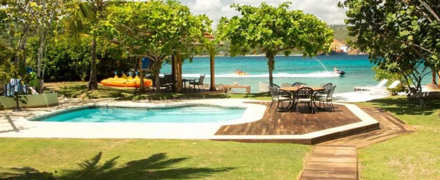 Sea Grapes Air-Conditioned 6-Bedroom Home With Cottage Discovery Bay Ngoại thất bức ảnh